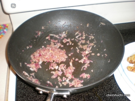 onion frying for manchurian sauce 